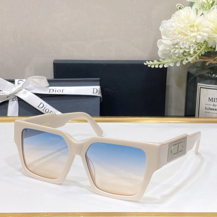 Dior Sunglasses AAAA-154