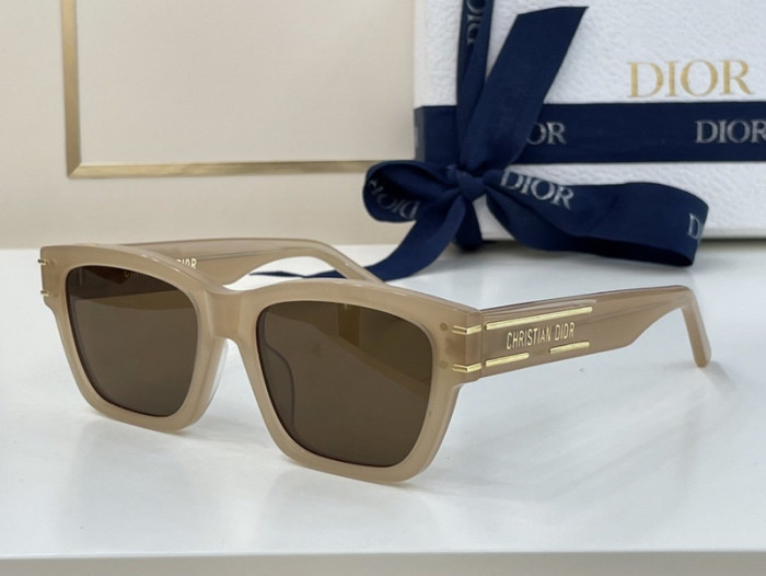 Dior Sunglasses AAAA-843