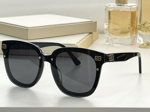 B Sunglasses AAAA-076