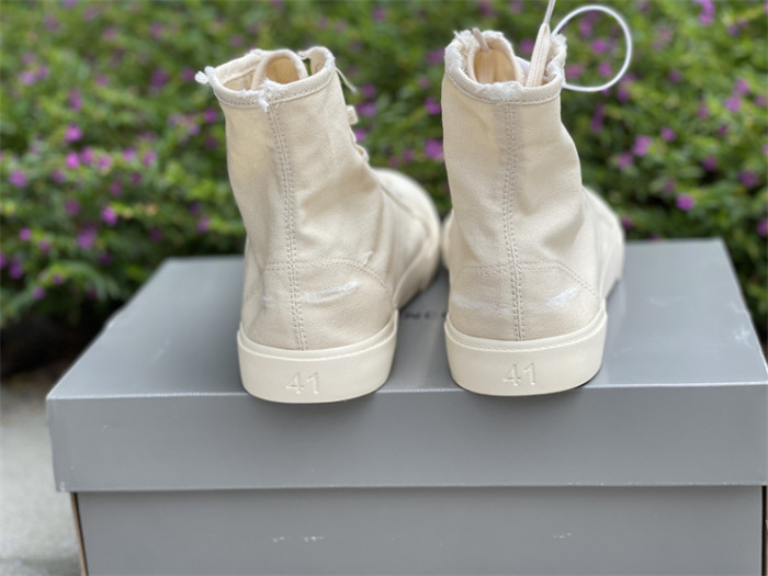 B 17FW Tripe-S High End Sneaker-283