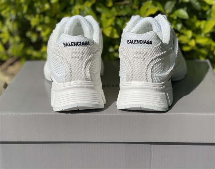 B 17FW Tripe-S High End Sneaker-275