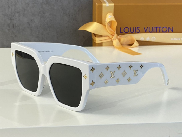 LV Sunglasses AAAA-686