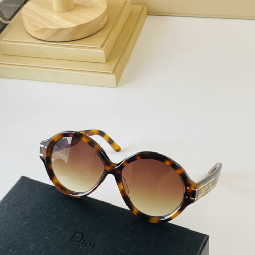 Dior Sunglasses AAAA-779