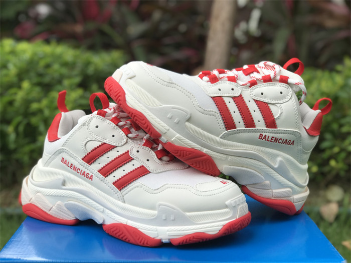 B 17FW Tripe-S High End Sneaker-322