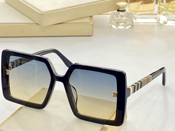 Burberry Sunglasses AAAA-869