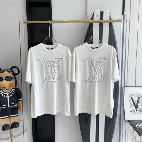 LV Short Shirt High End Quality-550