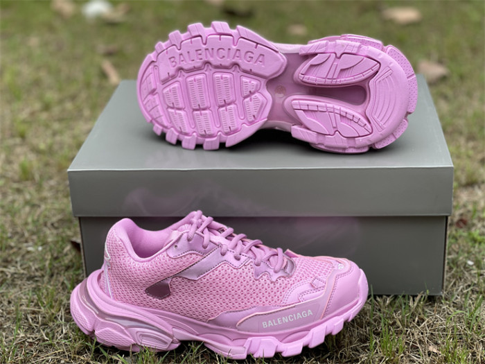 B 17FW Tripe-S High End Sneaker-279