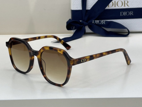 Dior Sunglasses AAAA-995