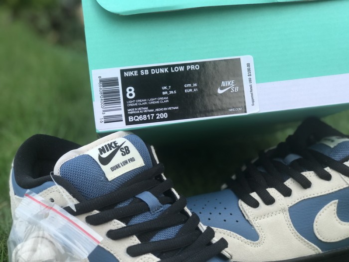 Authentic Nike Dunk Sb Low Pro “Light Cream”