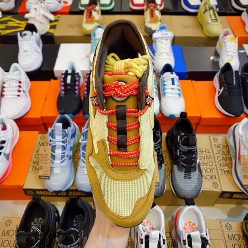 Authentic Travis Scott x Nike Air Max 1 Wheat