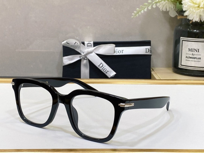 Dior Sunglasses AAAA-098