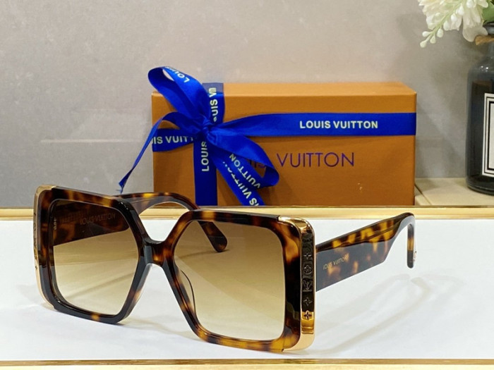 LV Sunglasses AAAA-993