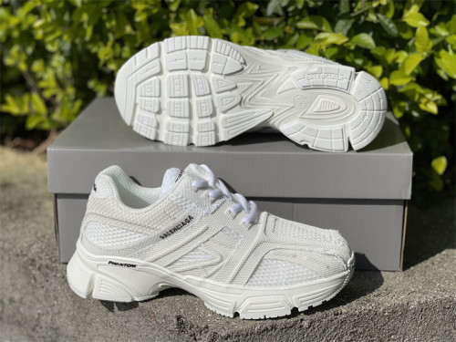 B 17FW Tripe-S High End Sneaker-275