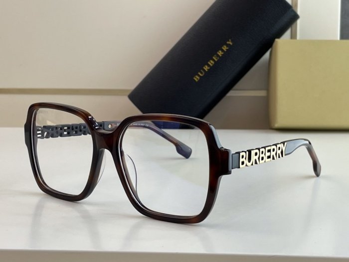 Burberry Sunglasses AAAA-645