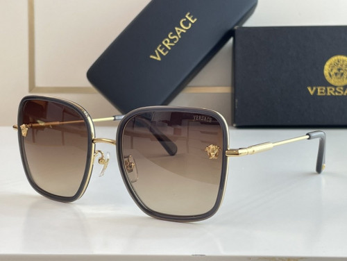 Versace Sunglasses AAAA-301