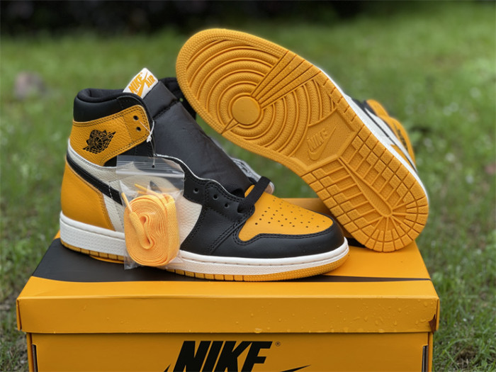 Authentic Air Jordan 1 High OG “Yellow Toe” 2022