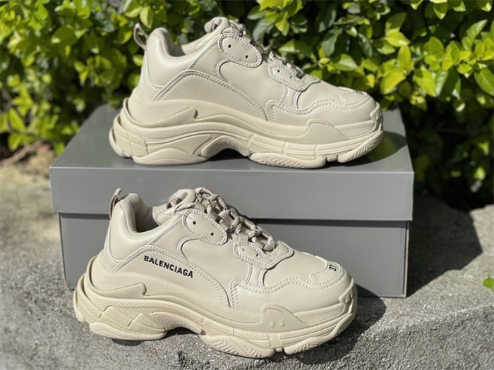 B 17FW Tripe-S High End Sneaker-267