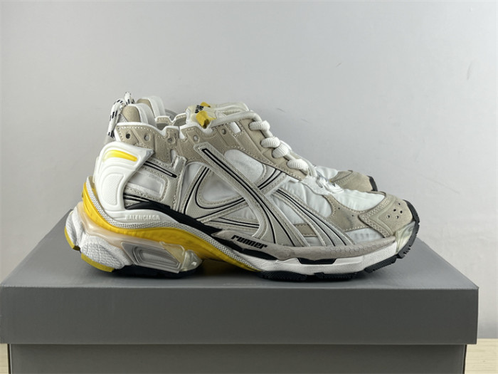 B 17FW Tripe-S High End Sneaker-435