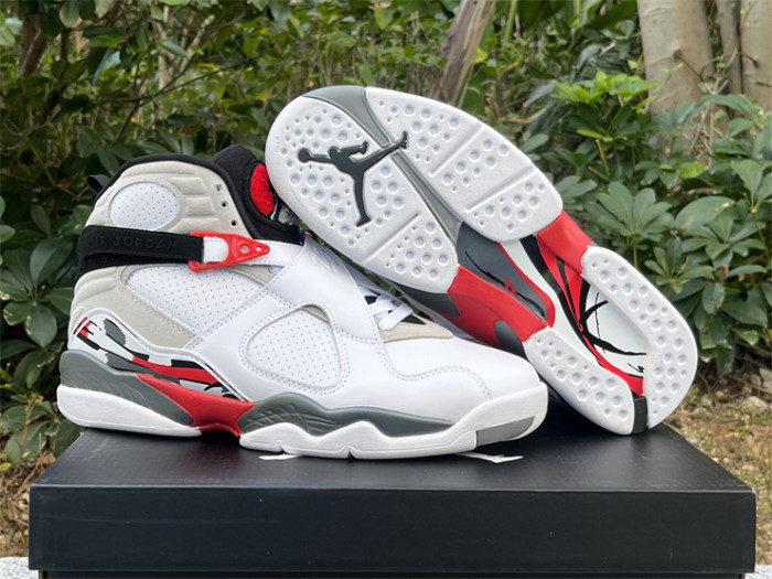 Authentic Air Jordan 8 Retro Bugs Bunny