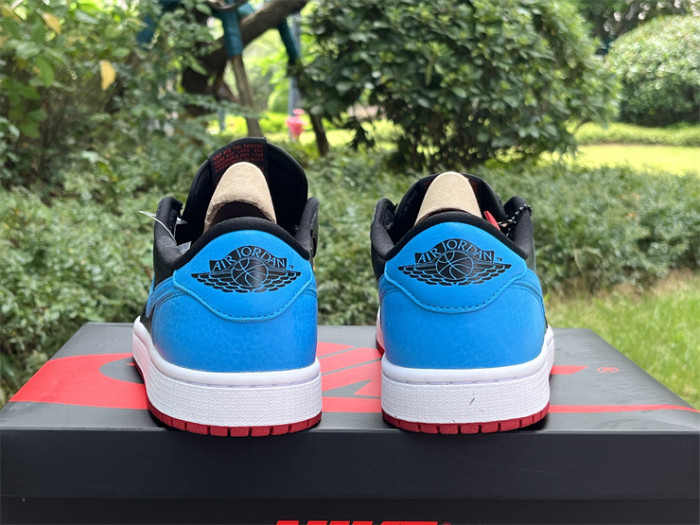 Authentic Air Jordan 1 Low OG WMNS “UNC to Chicago”
