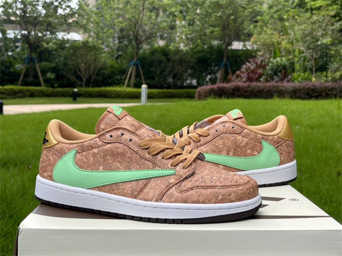 Authentic Travis Scott x Air Jordan 1 Clot