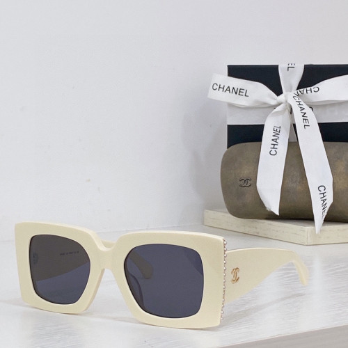 CHNL Sunglasses AAAA-2412