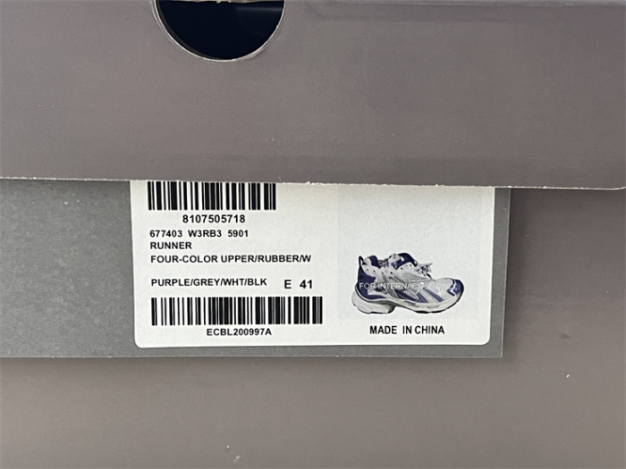 B 17FW Tripe-S High End Sneaker-438