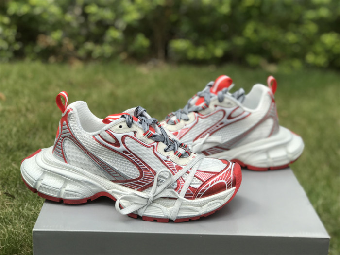 B 17FW Tripe-S High End Sneaker-373