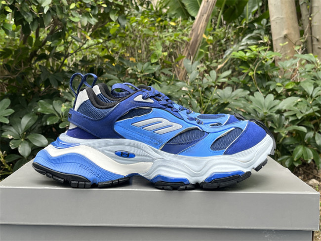 B 17FW Tripe-S High End Sneaker-471