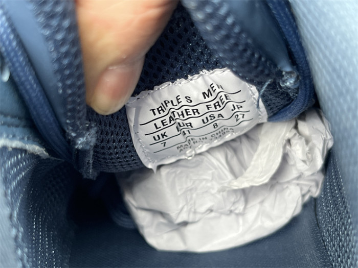 B 17FW Tripe-S High End Sneaker-420