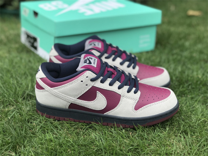 Authentic Nike SB Dunk Low Bordeaux