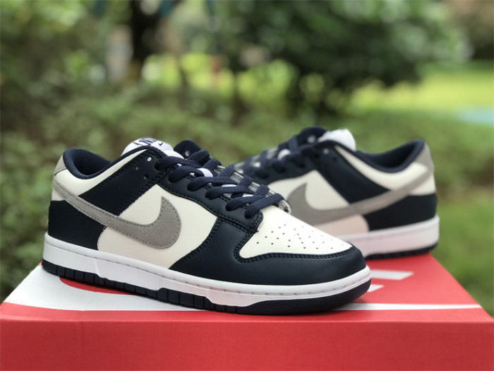 Authentic Nike Dunk Low “Midnight Navy”