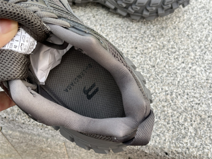 B 17FW Tripe-S High End Sneaker-432