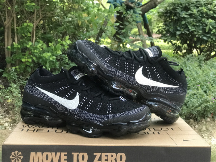 Authentic Nike Vapormax 2023 Flyknit Black White