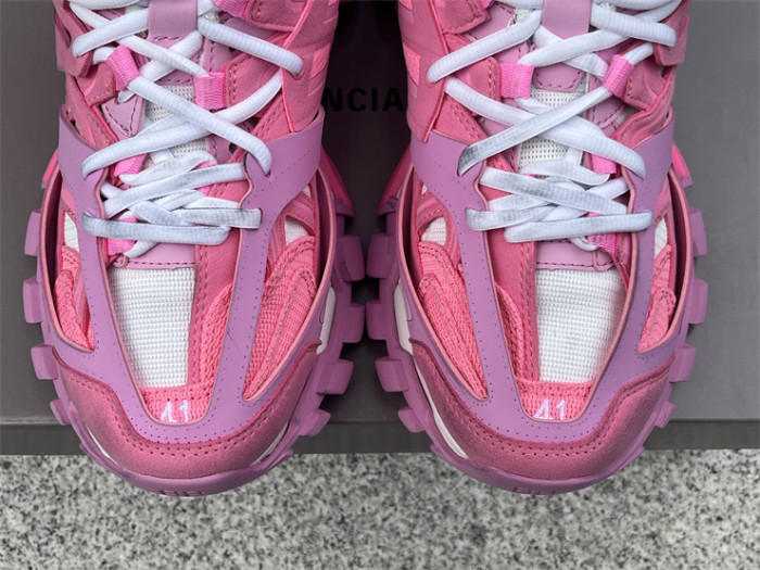 B 17FW Tripe-S High End Sneaker-446