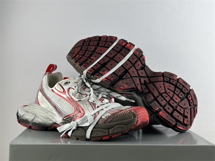 B 17FW Tripe-S High End Sneaker-412