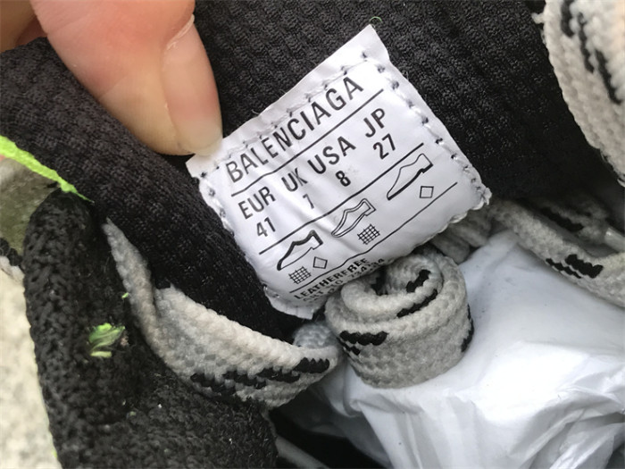 B 17FW Tripe-S High End Sneaker-376