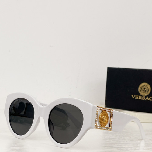 Versace Sunglasses AAAA-1916