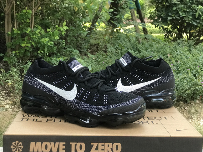 Authentic Nike Vapormax 2023 Flyknit Black White