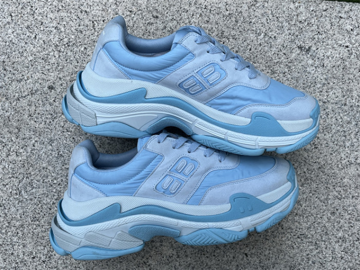 B 17FW Tripe-S High End Sneaker-423