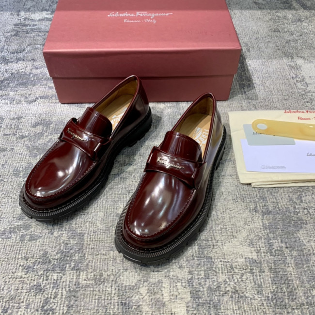 Super Max Ferragamo Shoes-017