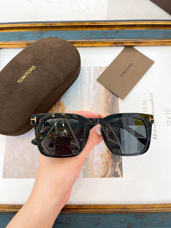 Tom Ford Sunglasses AAAA-2211