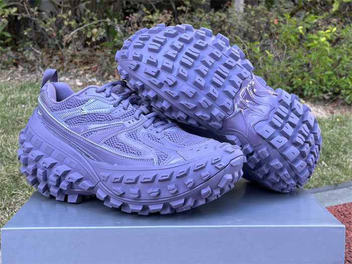 B 17FW Tripe-S High End Sneaker-447