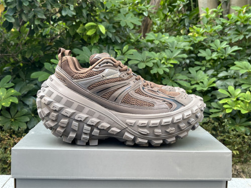 B 17FW Tripe-S High End Sneaker-433