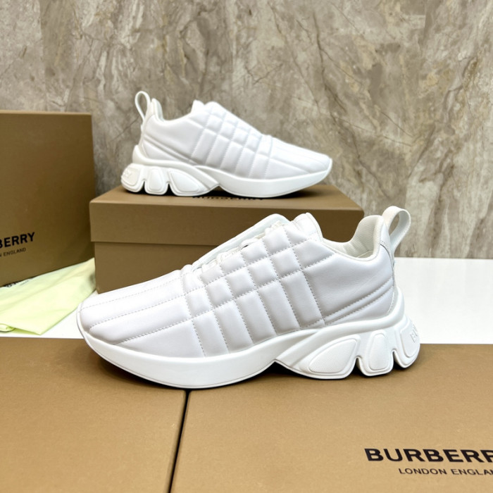 Super Max Burberry Shoes-004