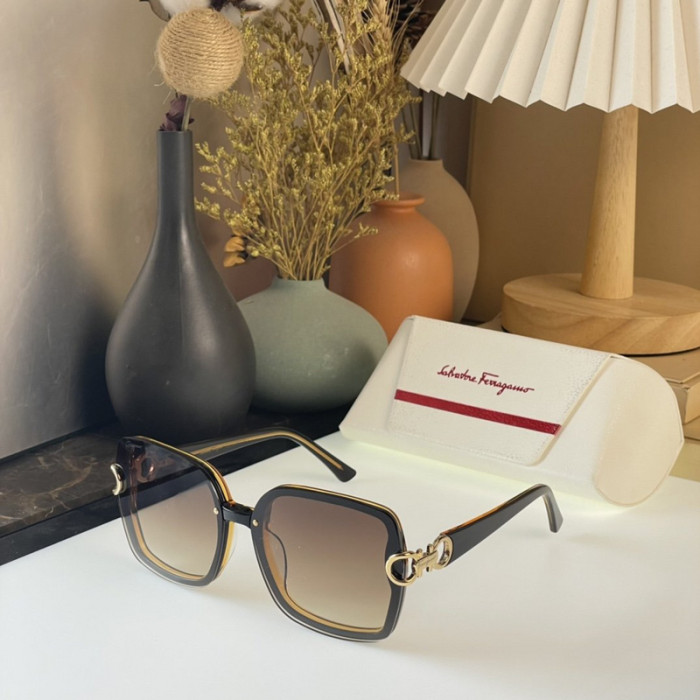 Ferragamo Sunglasses AAAA-569