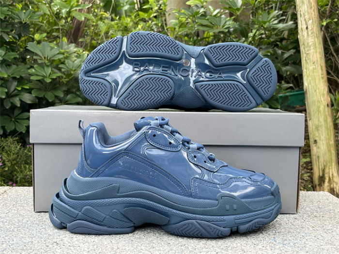 B 17FW Tripe-S High End Sneaker-420