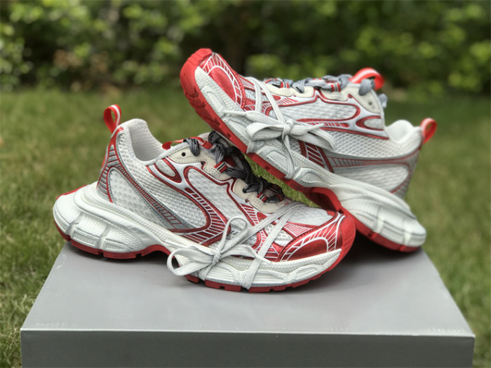 B 17FW Tripe-S High End Sneaker-373