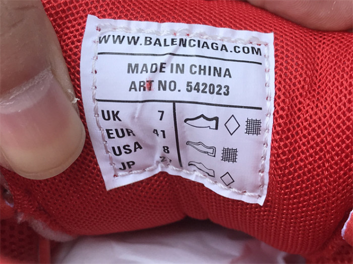 B 17FW Tripe-S High End Sneaker-331