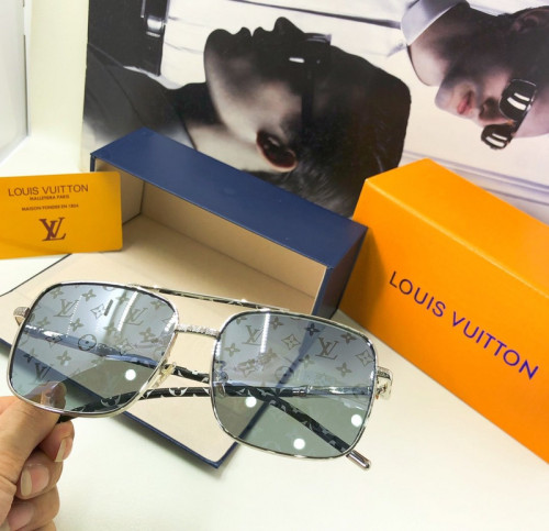 LV Sunglasses AAAA-1579